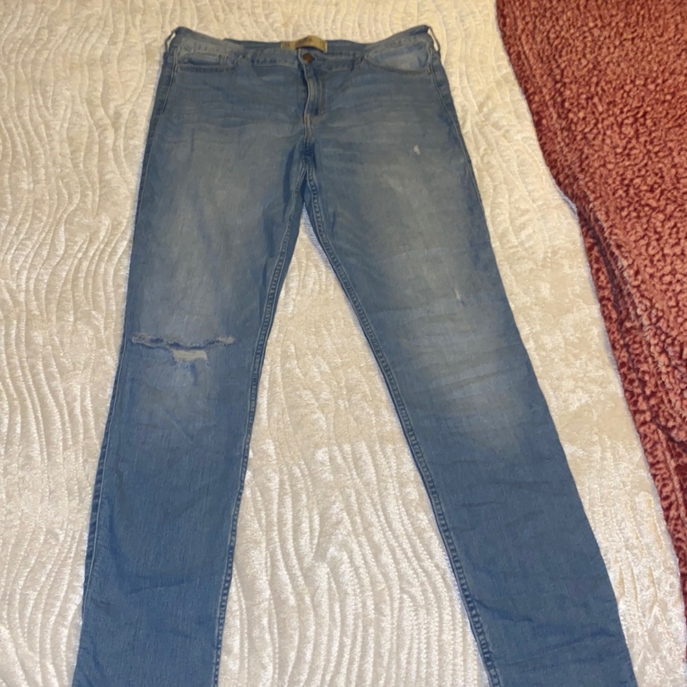 Hollister Super Skinny High Rise Jeans Size 15